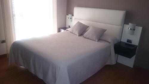 Hotel El Millón – Viveiro, NC