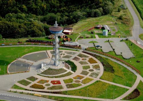 Vista Exterior, Domek letniskowy nad jeziorem Żarnowieckim - Domek Na Kaszubach - NADOLE (Domek letniskowy nad jeziorem Zarnowieckim - Domek Na Kaszubach - NADOLE) in Nadole
