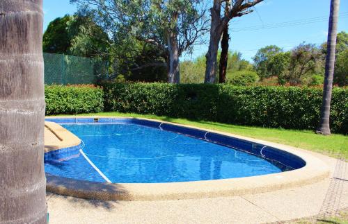 A szálláshely kívülről, Hive Hotel in Moruya