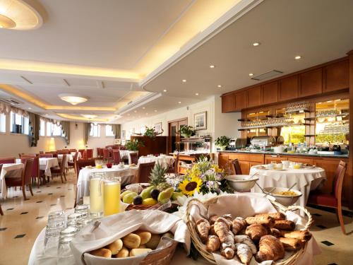 Hotel Ariston - image 3