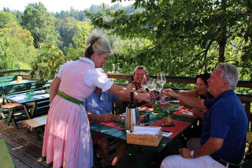 Weingut Schatz in Heimschuh, Österreich