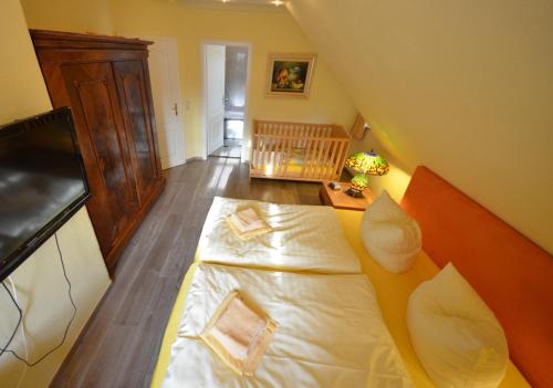 Four-Bedroom House image 3
