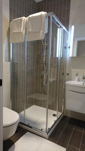 B&B Schlosser – Zagreb, NY