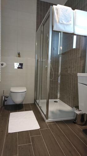 B&B Schlosser – Zagreb, NY