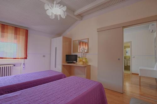 Connected room
