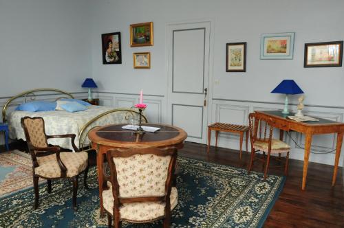 La Menarderie chambre d'hôte Lachaise