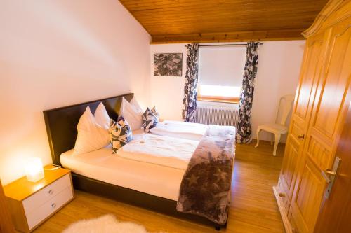 Rodlers Chalet - image 13