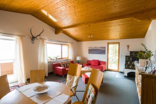 Rodlers Chalet - main image