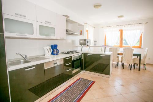 virtuve, Villa NEVENA POREČ (Villa NEVENA POREC) in Buici