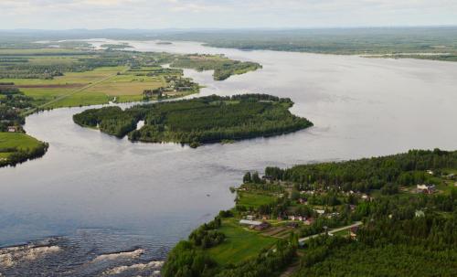 Kukkolankoski Resort - Vierastalot