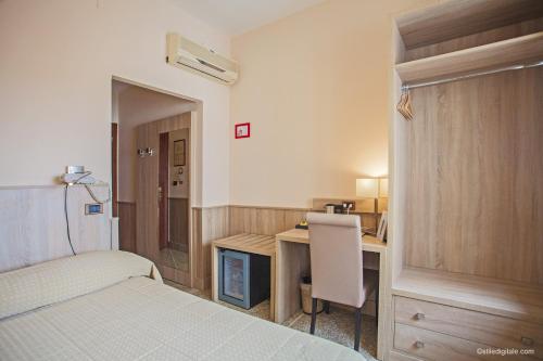 Hotel La Pace - image 7