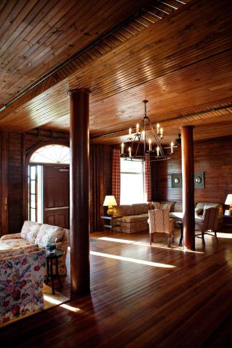 96044033 Chebeague Island Inn