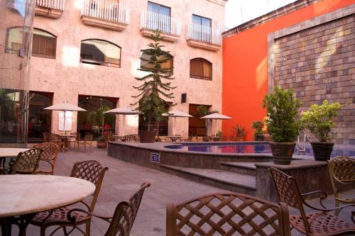 Hotel Celta Ideally located in the prime touristic area of Guadalajara Suburbs, Hotel Celta promises a relaxing and wonderful visit. The hotel offers a high standard of service and amenities to suit the individua