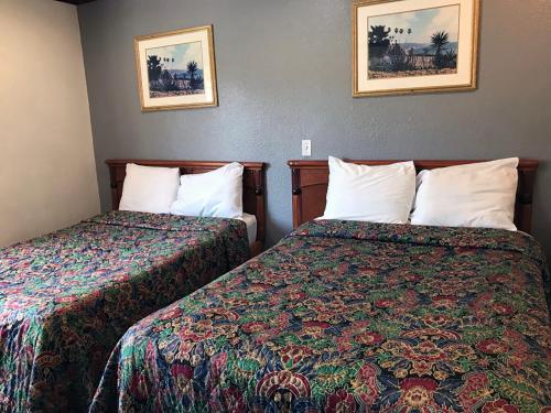 Starlight Inn Canoga Park in Canoga Park, USA