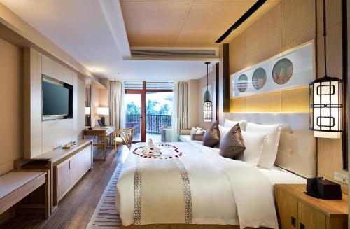 Wyndham Grand Plaza Royale Wenchang