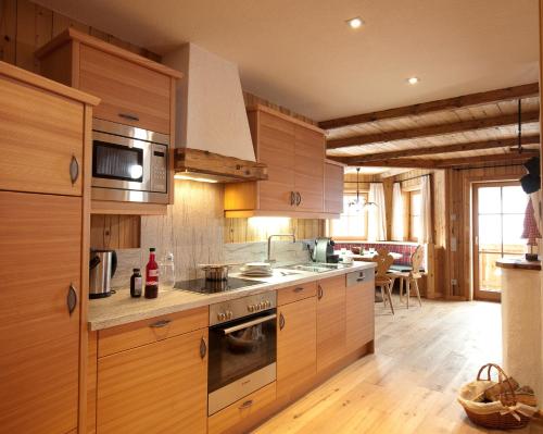 Konyha, Herzwies in Anger