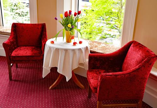Facilities, Gabriel House Guesthouse in Saint Luke's Cross