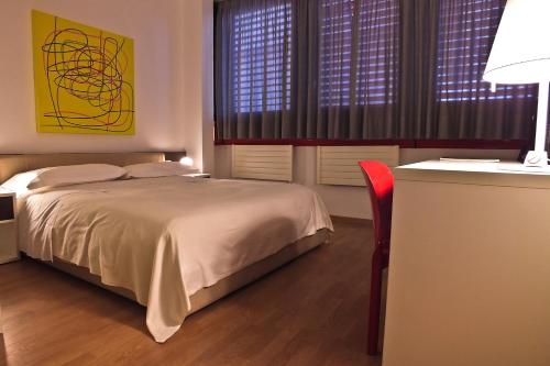 Hotel Garni Centro - Tap to explore photos