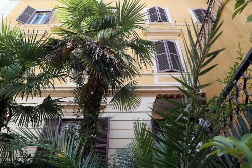 Roma Room Hotel - image 4