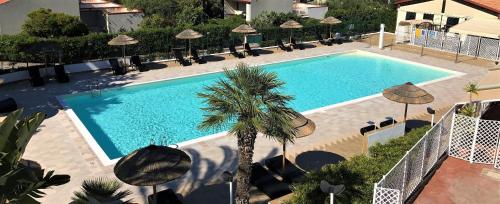 游泳池