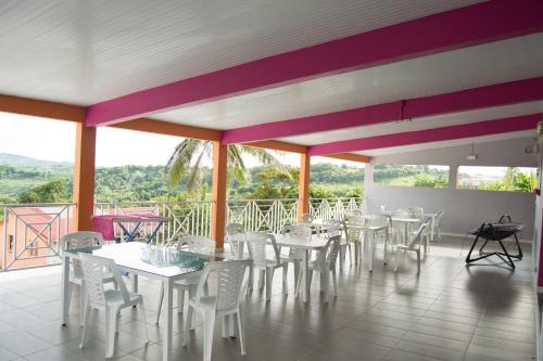 Instalaciones, Domaine De Titine in Diamant