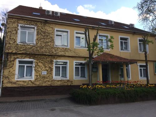 Hotel Arnold - main image