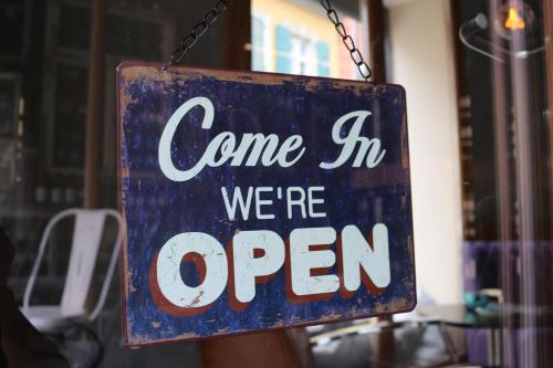 维恩巴尔法赫阿维酒店 维恩巴尔法赫阿维酒店