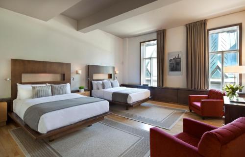 Deluxe Queen Room with Two Queen Beds