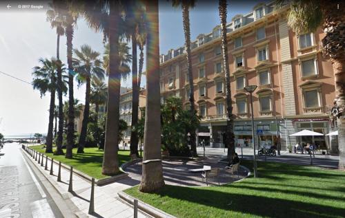Mombello 50 - Sanremo city center