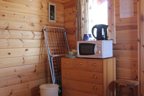 One-Bedroom Cottage - Lillstugan