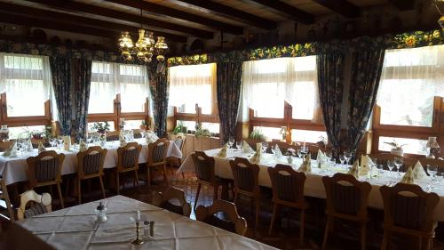 Ēdiens un dzērieni, Hotel Dachsberger-Hof in Dachsberg (Sudschwarzwald)