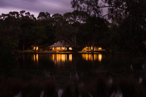 The Burrow at Wombat Bend