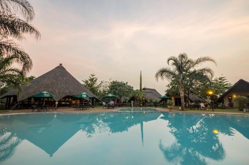 Piscina, Sandy's Creations Resort in Lusaka