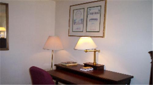 Somerville Inn and Suites