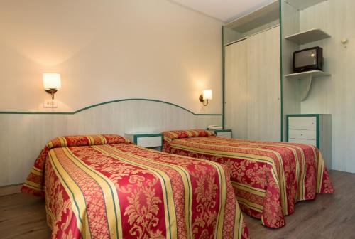 Double Room image 1