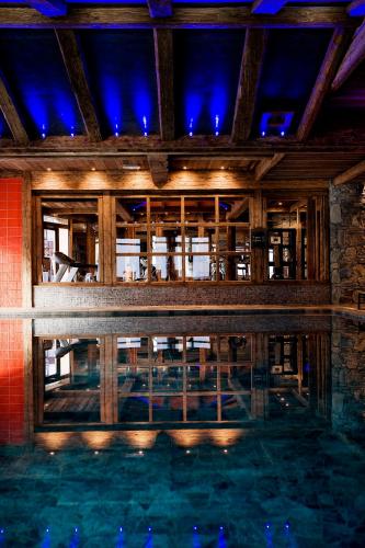 Swimming pool, CGH Residence Boutique Le Nevada in Val Claret