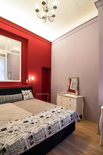 Apartment Havelska - image 9