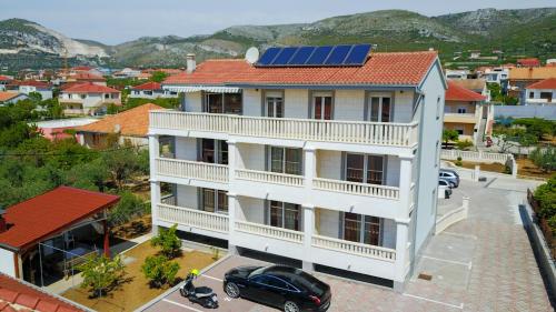 Apartments Jozic