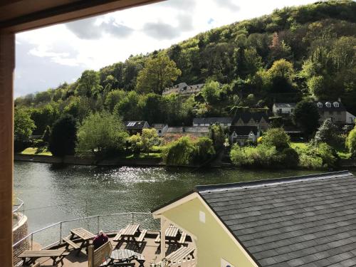 Balcony/terrace, The Saracens Head Inn in Monmouth