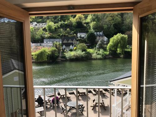 Balcony/terrace, The Saracens Head Inn in Monmouth