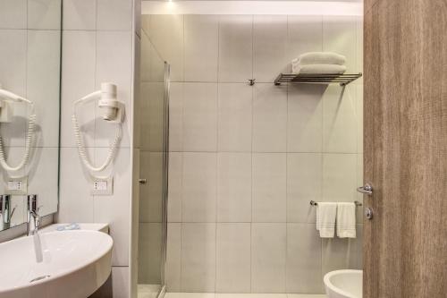 Warmthotel - main image