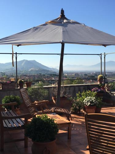 ระเบียง/ชานเรือน, บีบี มองต์อัลบาโน (BB MontAlbano) in กาแซร์โต