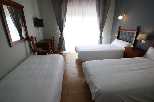 Hotel Alda Bueumar Hotel Alda Bueumar is perfectly located for both business and leisure guests in Bueu. The property offers guests a range of services and amenities designed to provide comfort and convenience. To be fo