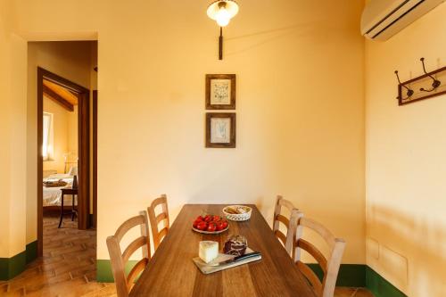 2 bedrooms, 3 beds