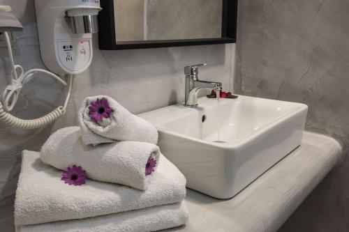 Gianna Suites - image 13