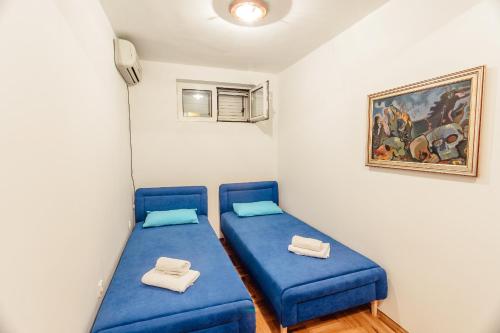 Lux Apartment Budva - image 5