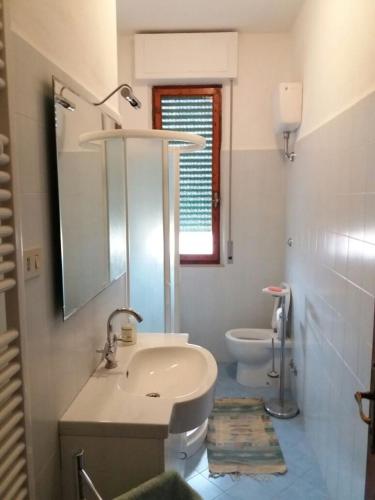 Near To Pisa Airport Guesthouse photo