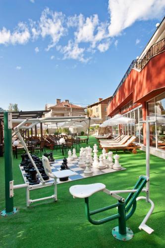 حديقة, Balneo Complex & Spa Aquatonik in فالينجراد