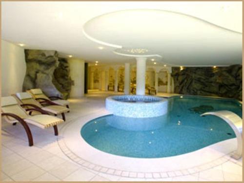Hotel Touring – Madonna di Campiglio, TN