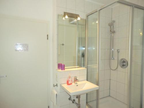 Hotel Pension Haydn, München (Foto 8)
